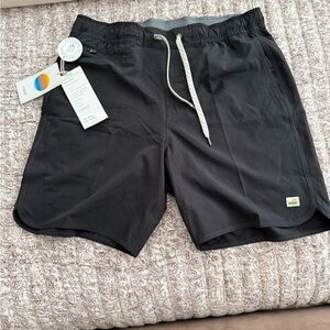 New Vuori Banks 7 inch Shorts